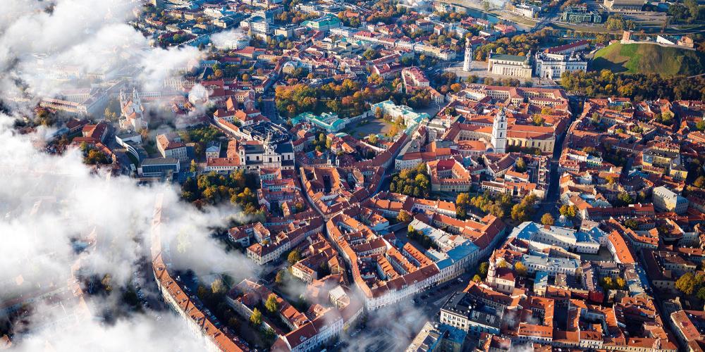En 1994, l'UNESCO a reconnu l'unicité et la diversité de la vieille ville de Vilnius, qui est l'une des plus grandes d'Europe centrale et orientale. – © www.govilnius.lt En 1994, l'UNESCO a reconnu l'unicité et la diversité de la vieille ville de Vilnius, qui est l'une des plus grandes d'Europe centrale et orientale. – © www.govilnius.lt