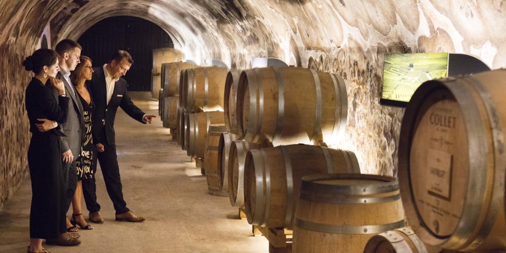 Visitez les caves de la Cité du Champagne Collet Cogevi, Aÿ. – © PE Rastoin collection / Collet Cogevi Visitez les caves de la Cité du Champagne Collet Cogevi, Aÿ. – © PE Rastoin collection / Collet Cogevi