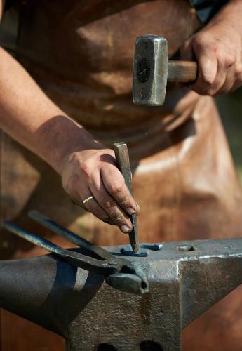 Preserving the traditions of old craft work is one of the missions of the Furmint Festival. – © Kornél Kertész