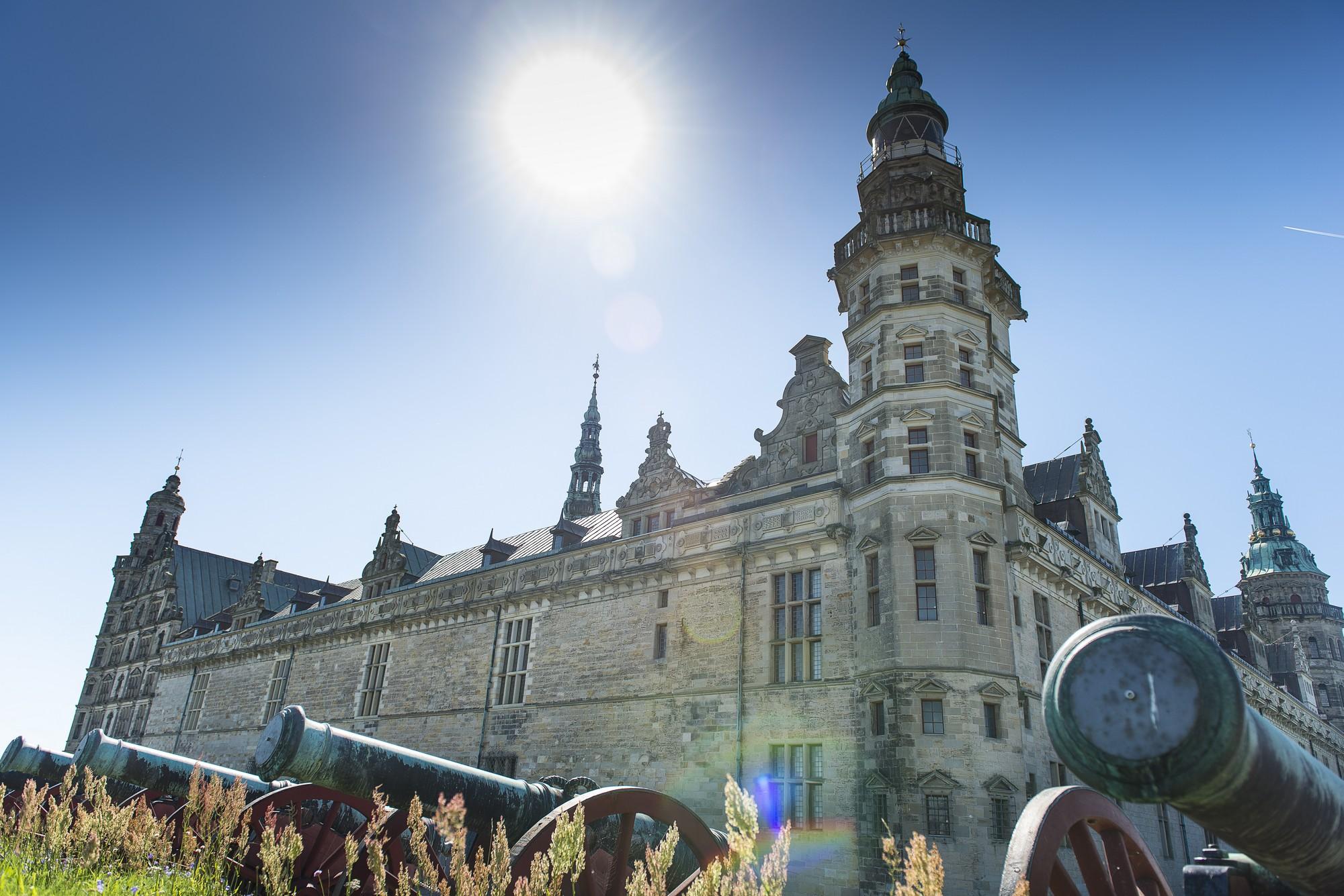 Kronborg is perhaps most famous as Hamlet’s Shakespearian castle. This fortress and palatial complex is a marvel of Renaissance beauty, which has no equal in Northern Europe. – © Thomas Rahbek / SLKS