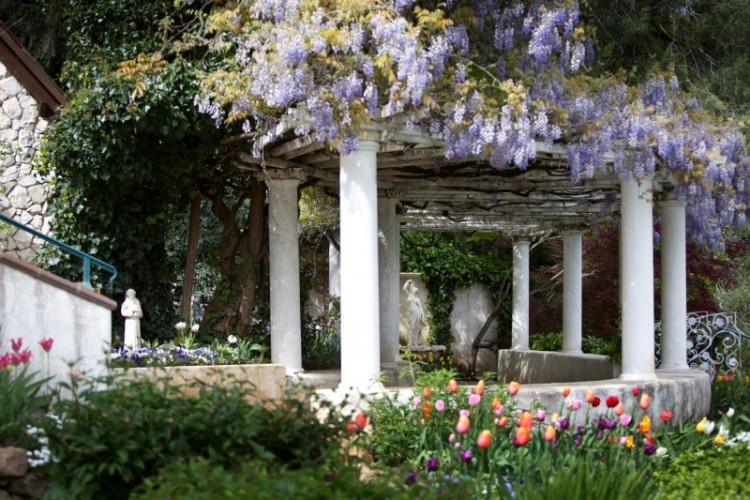 Crystal Hermitage Gardens Sierra Nevada Geotourism