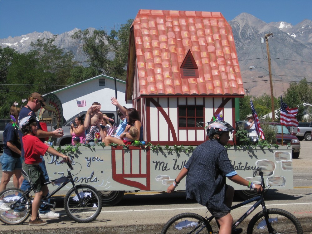 Independence Day in Independence Sierra Nevada Geotourism