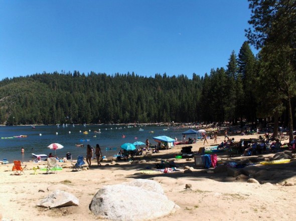 Pinecrest Lake 