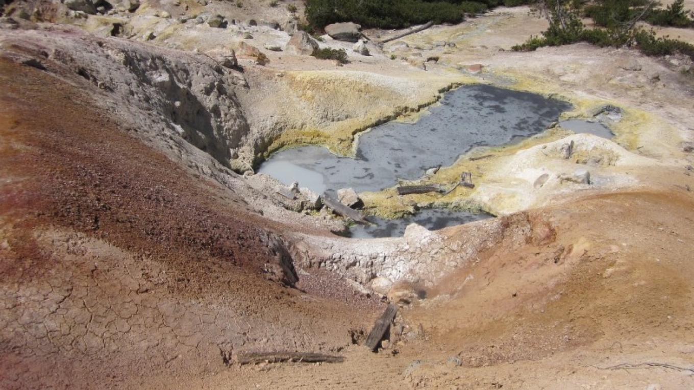 Devils Kitchen Lassen Volcanic National Park Sierra Nevada Geotourism