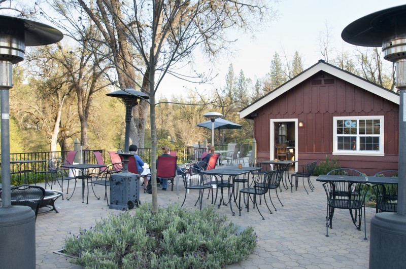 Queen's Inn by the River & Idle Hour Winery Sierra Nevada Geotourism