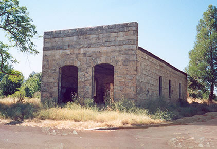 Diamond Springs (No. 487 California Historical Landmark) Sierra