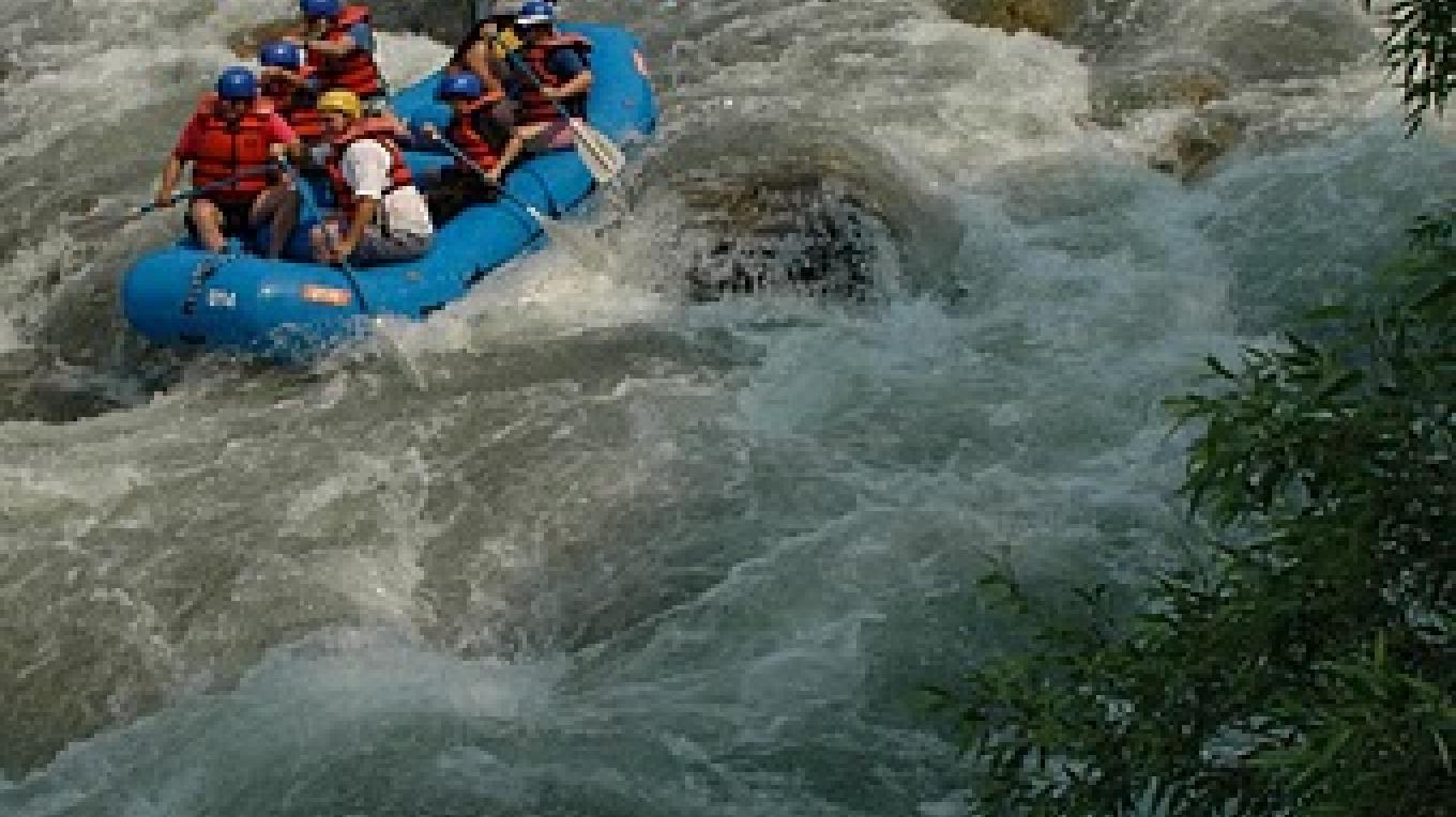 Kern River Rafting & Kayaking with Sierra South | Sierra Nevada Geotourism