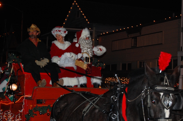 Sutter Creek Christmas Parade 2022 Sutter Creek Charles Dickens Christmas Open House | Sierra Nevada Geotourism
