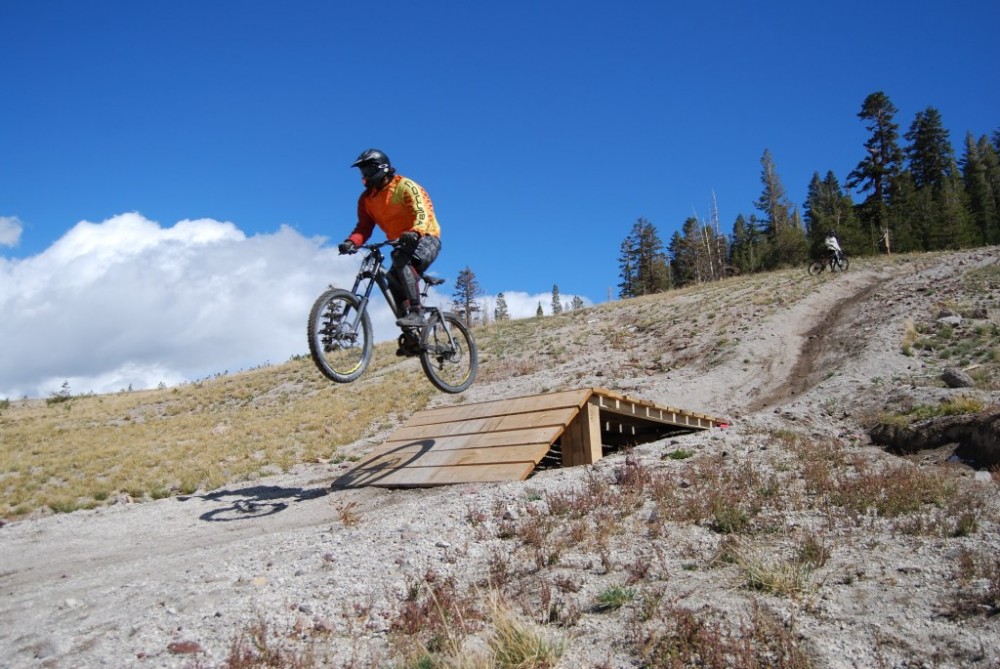 mammoth downhill mountain biking