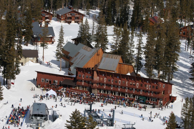 sugar bowl ski lodge