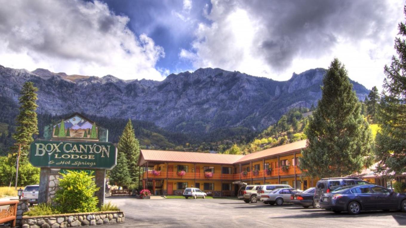Box Canyon Lodge & Hot Springs – Kane Scheidigger