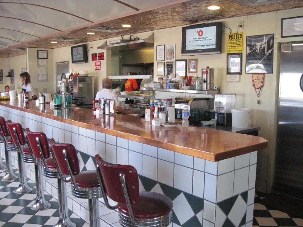Baffle Jachtluipaard een WOW Diner, Milan NM | Four Corners Region