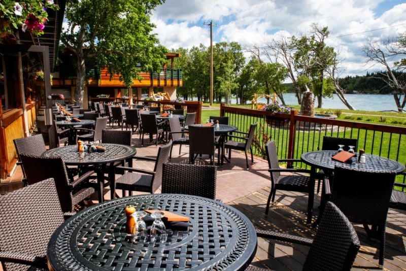 Lakeside Chophouse Waterton, Alberta Official Travel Information