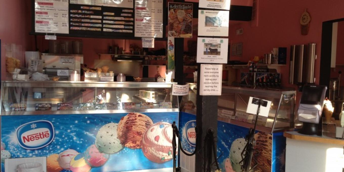 Big Scoop Ice Cream Parlour Waterton Alberta Official Travel Information Big Scoop Ice Cream Parlour Waterton Alberta Official Travel Information