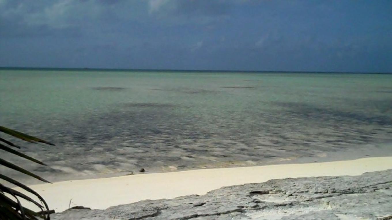 Pirate's Well Beach The Bahamas