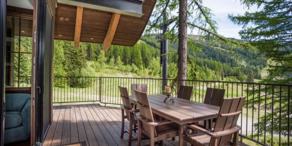 Your private balcony features a Polywood dining set for 6, a high-end gas grill and your very own hot tub! – Trevon Baker