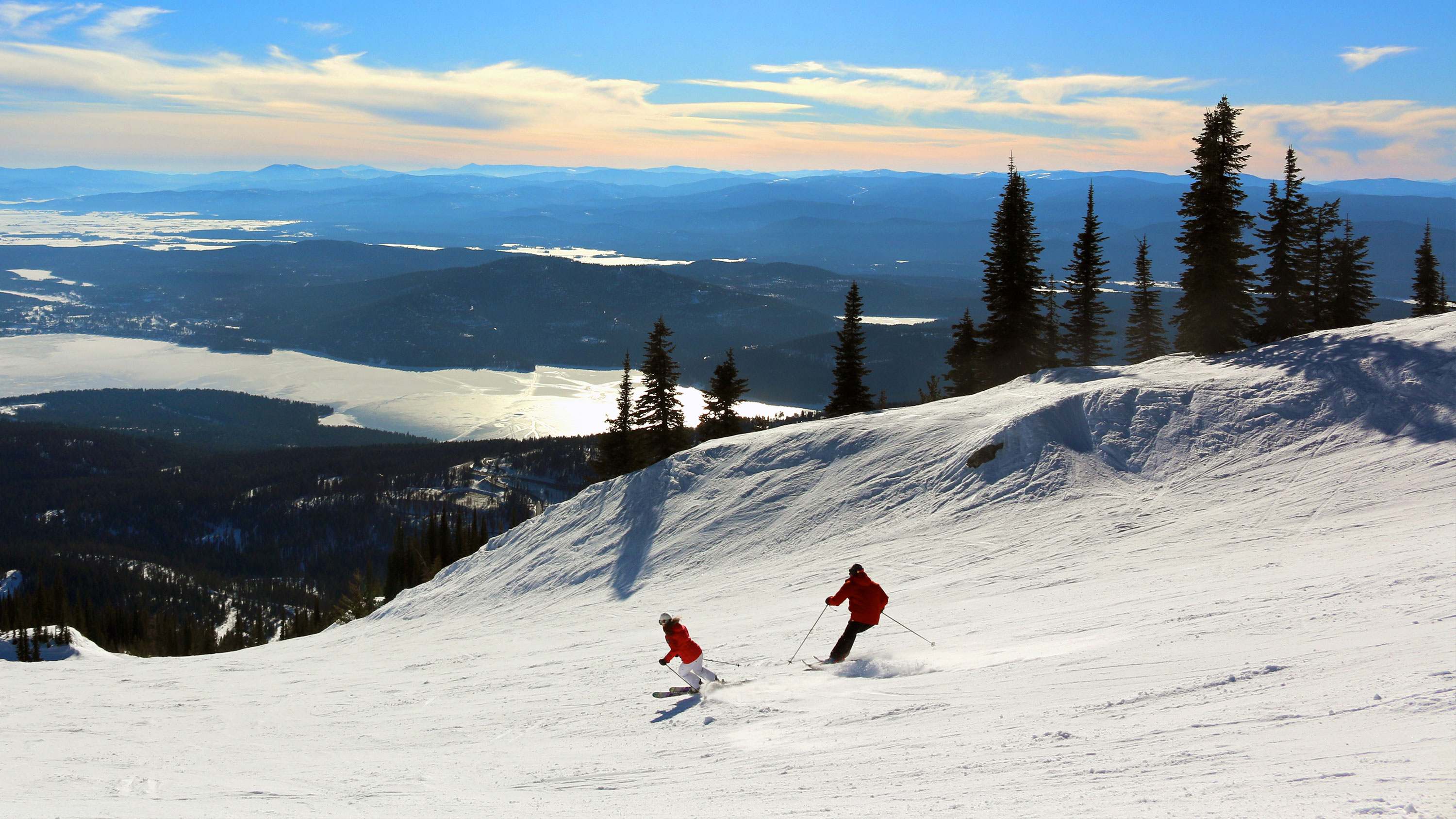 Skiing at Whitefish Mountain Resort