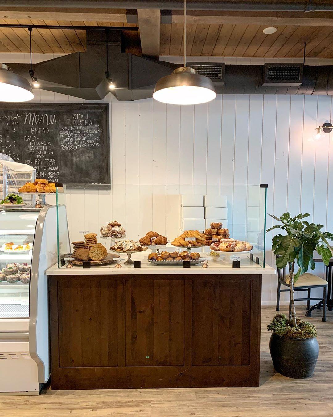 Fleur Bake Shop