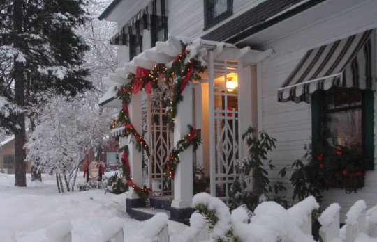 The Inn Garden Wall Inn