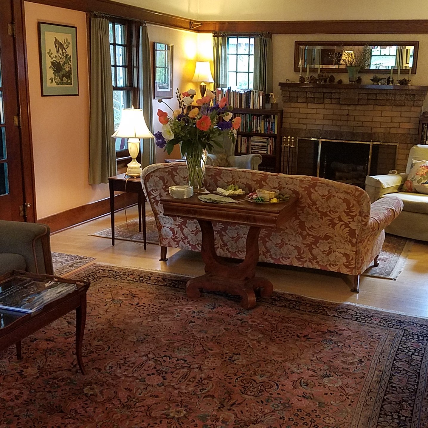 The Inn Garden Wall Inn