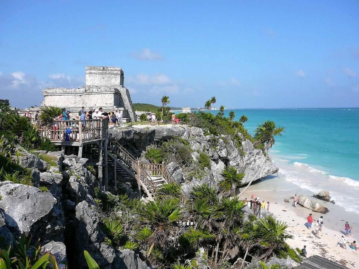 Tulum ruins by the sea