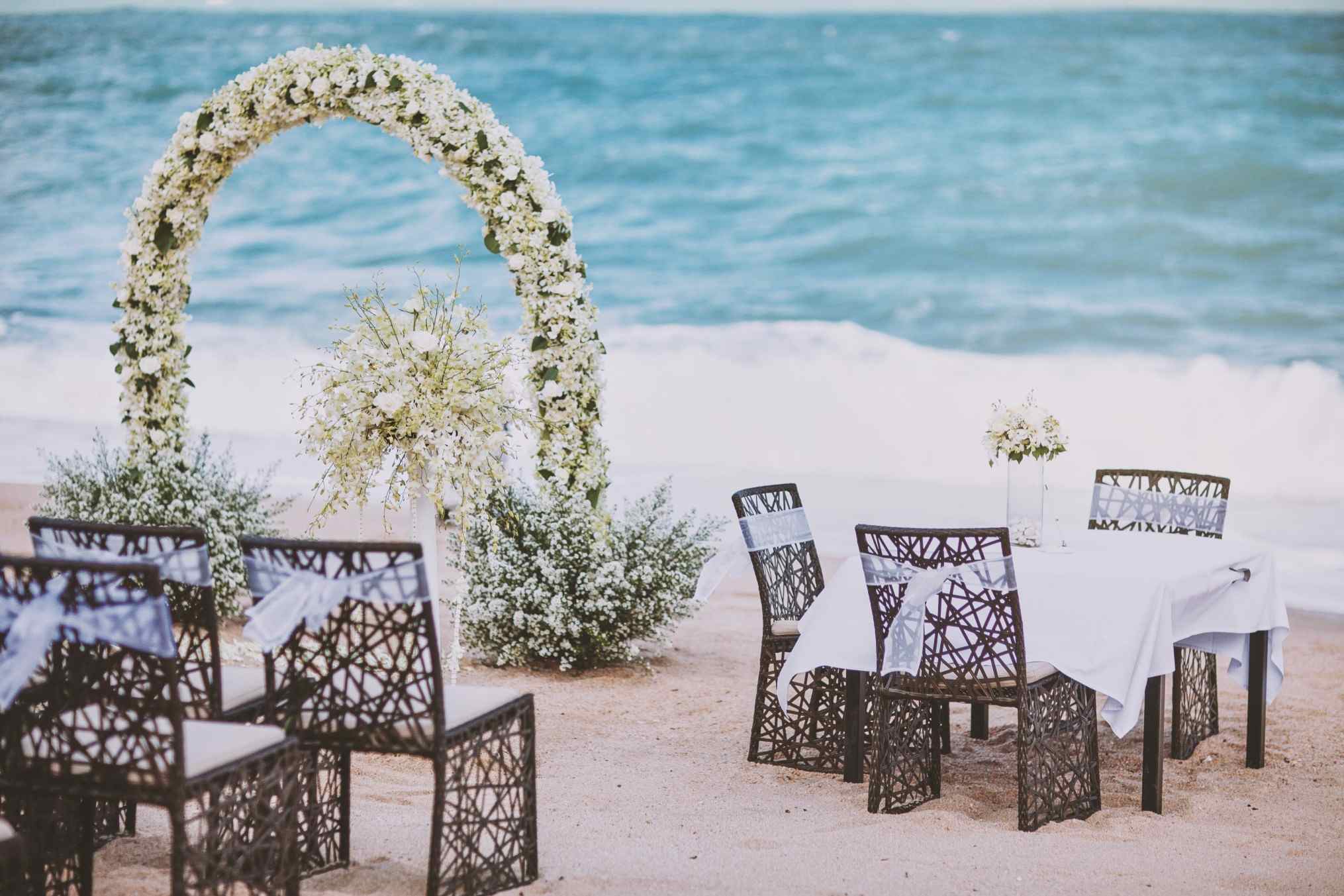 Romantic Beach wedding