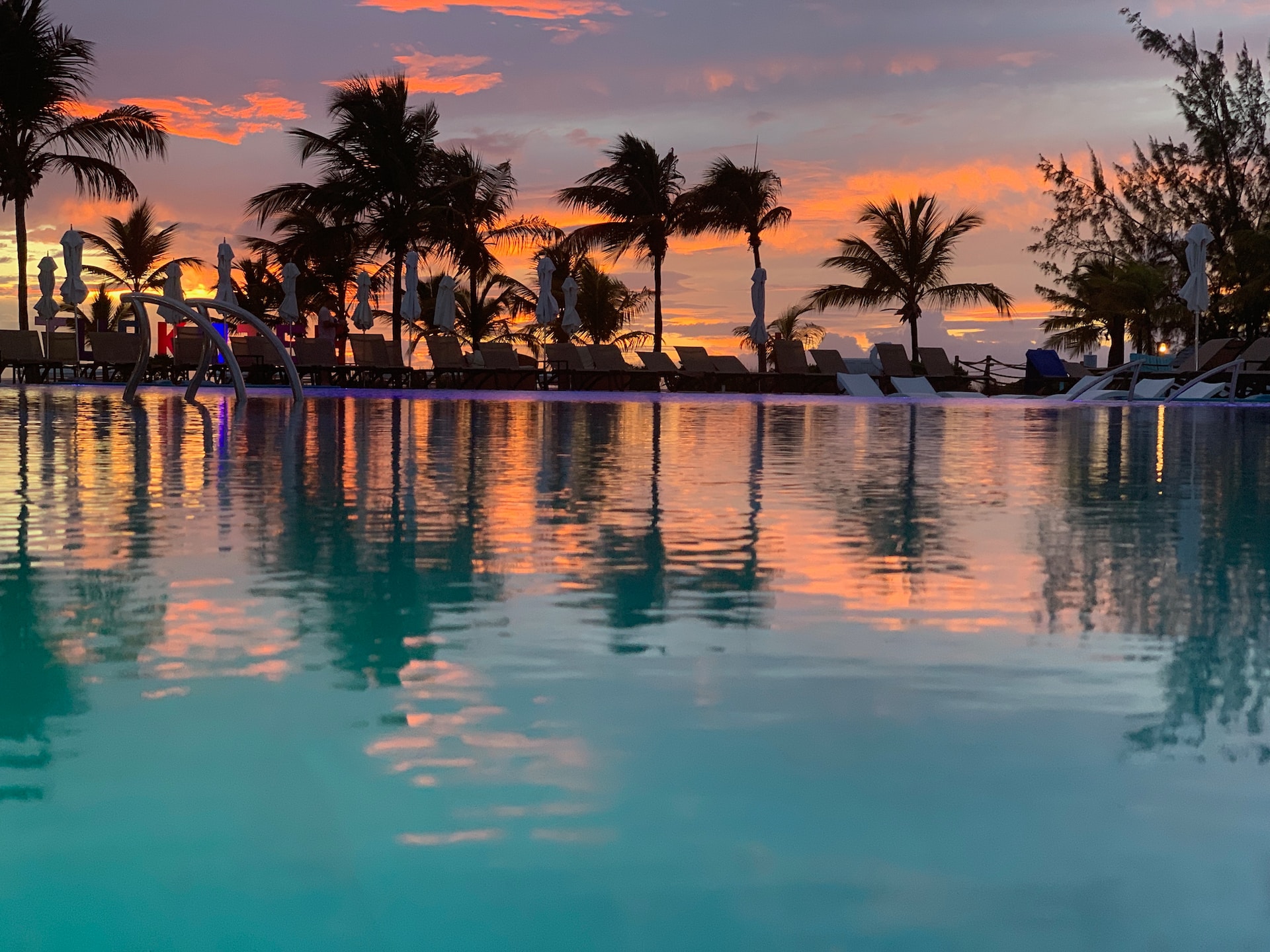 Sunet in Turks & Caicos