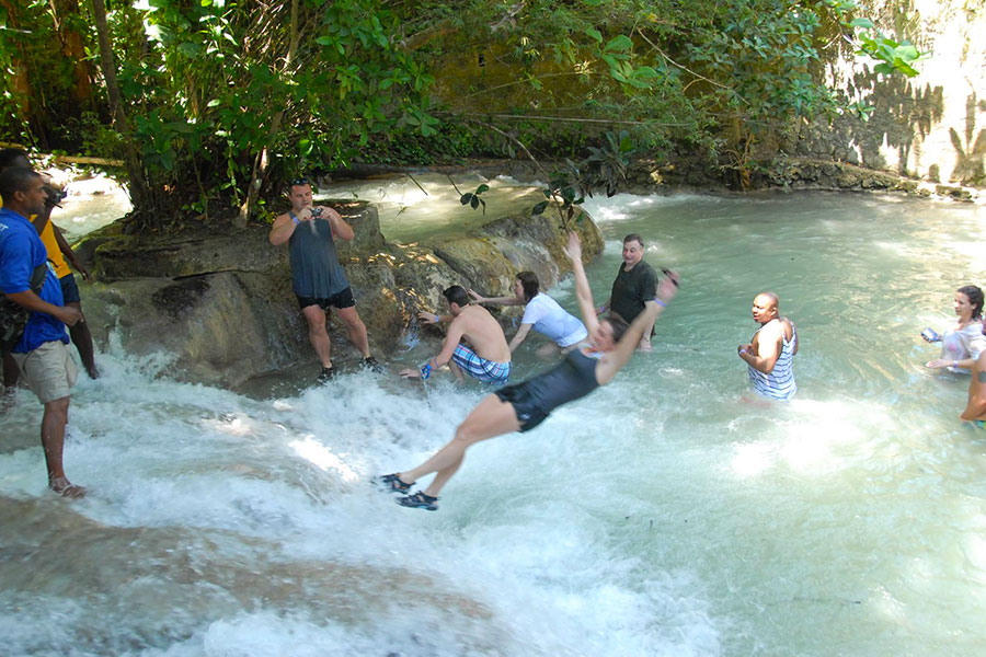 guide to dunns river falls