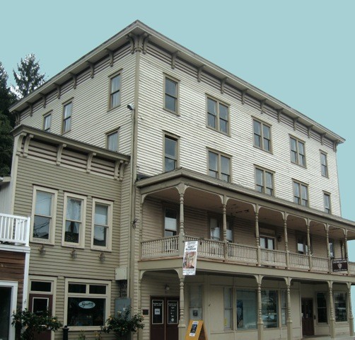 Delaware Arts Center - the former Arlington Hotel - Narrowsburg, NY