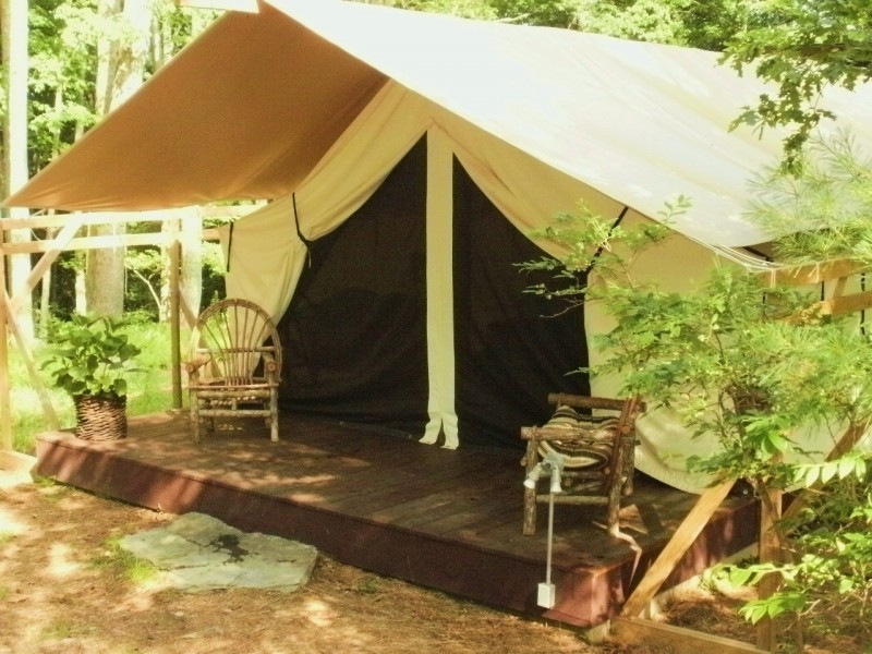 Blue Hills Farm Tent and Breakfast Narrowsburg, NY Scenic Wild Delaware River