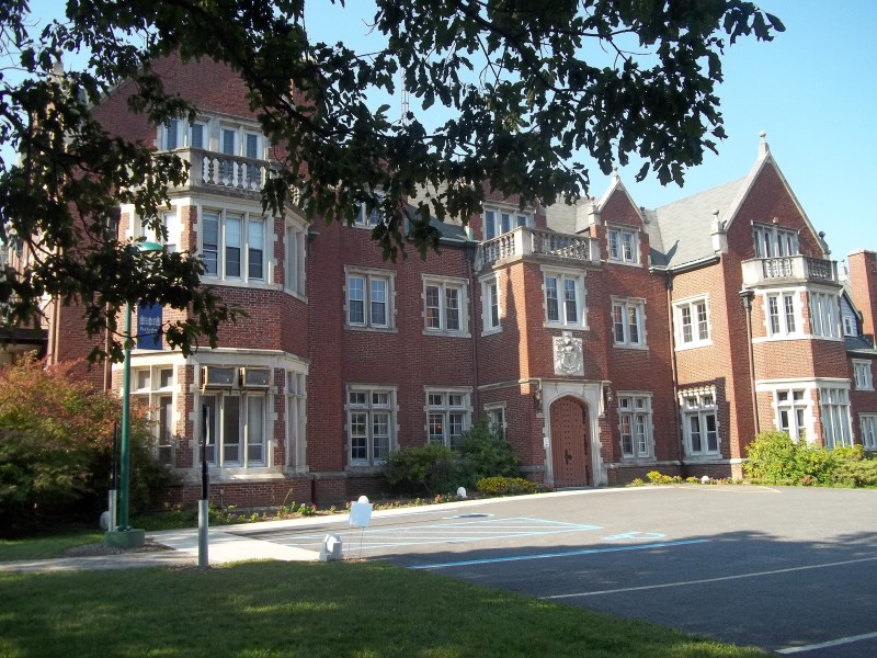 Rutherfurd Hall Allamuchy, NJ Scenic Wild Delaware River