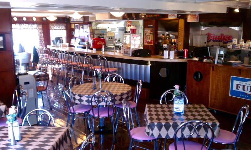 Riverside Creamery Port Jervis, NY Scenic Wild Delaware River