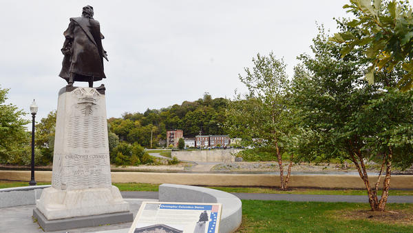 Christopher Columbus Monument Easton, PA Scenic Wild Delaware River