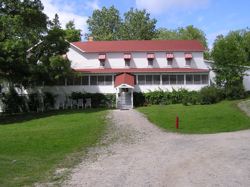 Kettle Falls Hotel Heart of the Continent