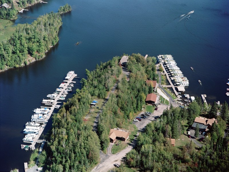 Rainy Lake Houseboats Heart of the Continent