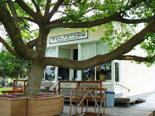 Geographical Landscape of Tobacco Valley