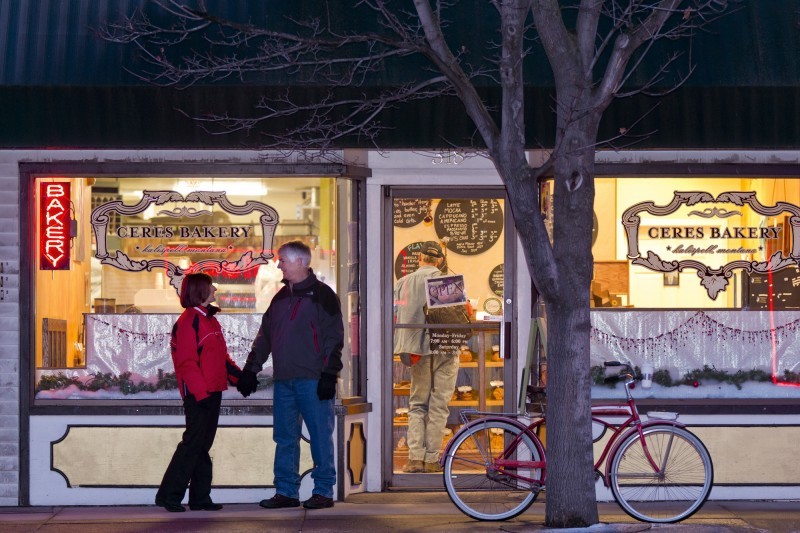 Kalispell Artwalk, Holiday Stroll & Tree Lighting Kalispell, Montana