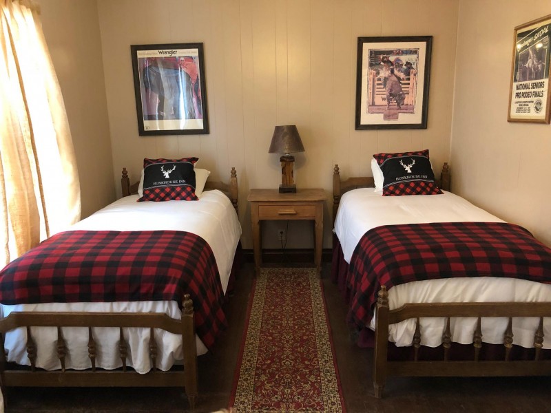 The Bunkhouse Inn Augusta, Montana Crown of the Continent