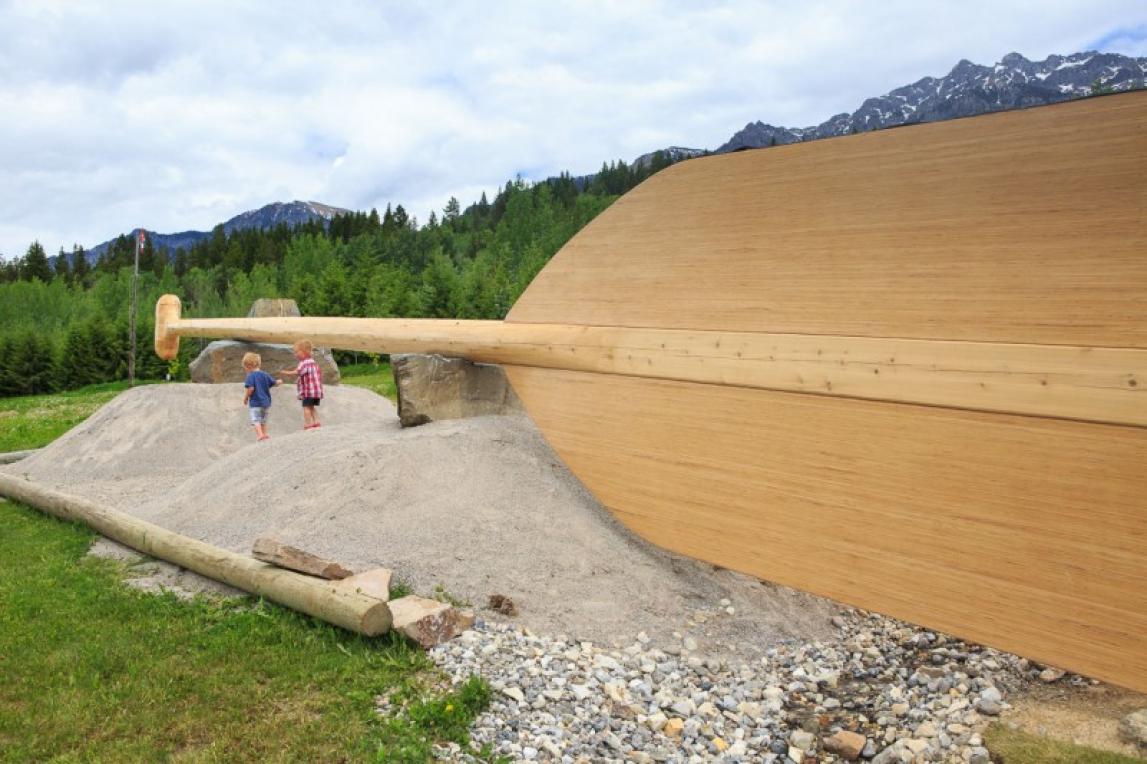 World's Largest Paddle, Golden, British Columbia