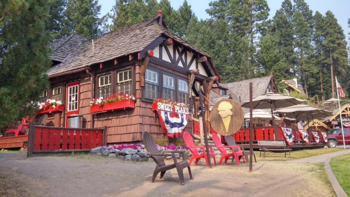 Bigfork Christmas Village 2022 Bigfork, Montana | Crown Of The Continent Geotourism Bigfork Christmas Village 2022 Bigfork, Montana | Crown Of The Continent Geotourism