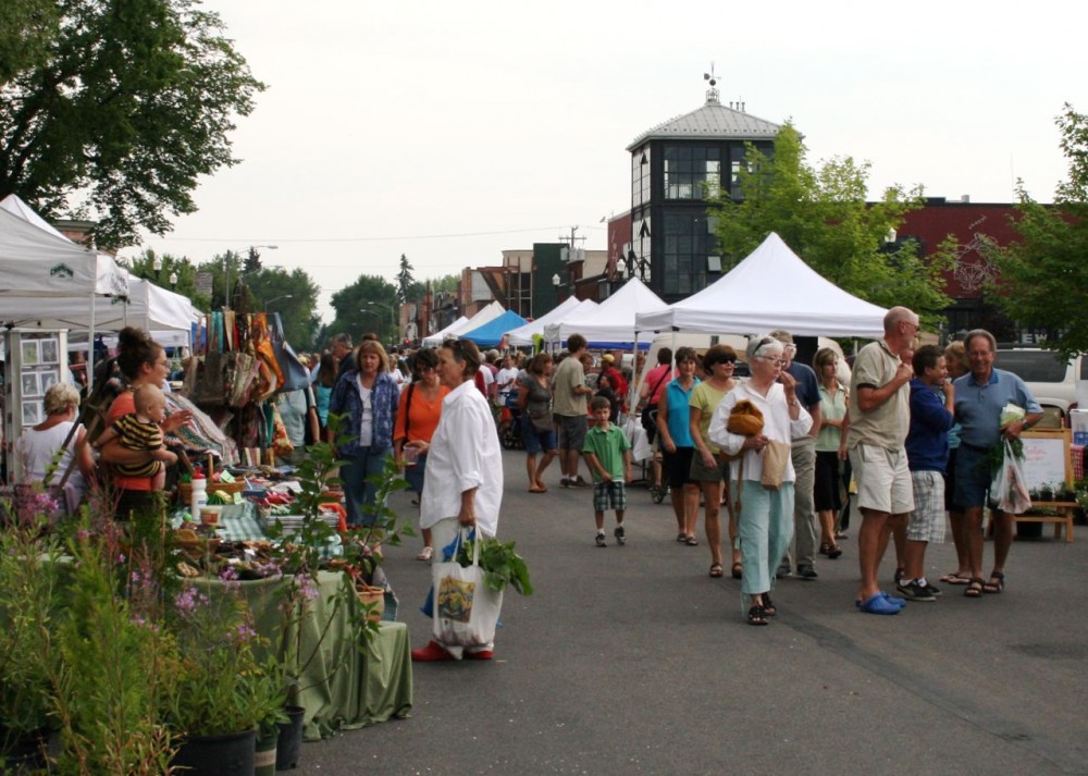 Whitefish Downtown Farmers Market Whitefish, Montana Crown of the