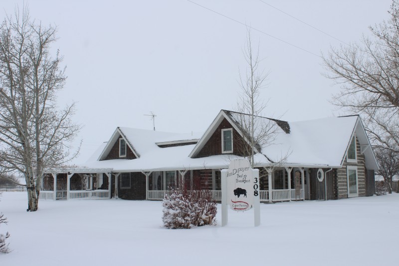 Inn Dupuyer Bed and Breakfast Dupuyer, Montana Crown of the