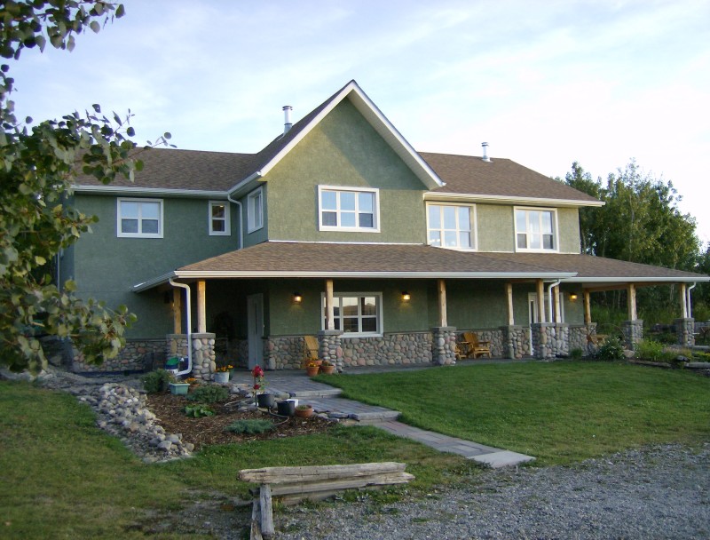 Corner Mountain Inn Wellness Centre B&B | Alberta, Canada | Crown of