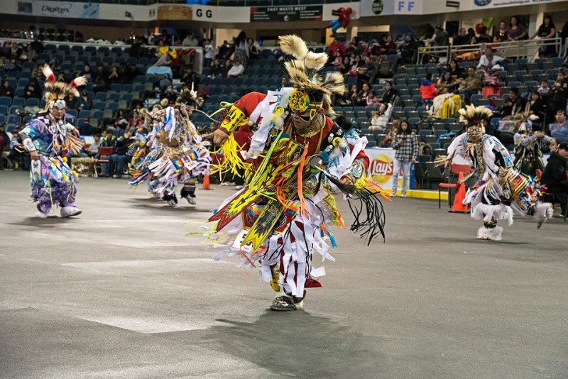 International Peace Pow Wow Lethbridge, Alberta Crown of the