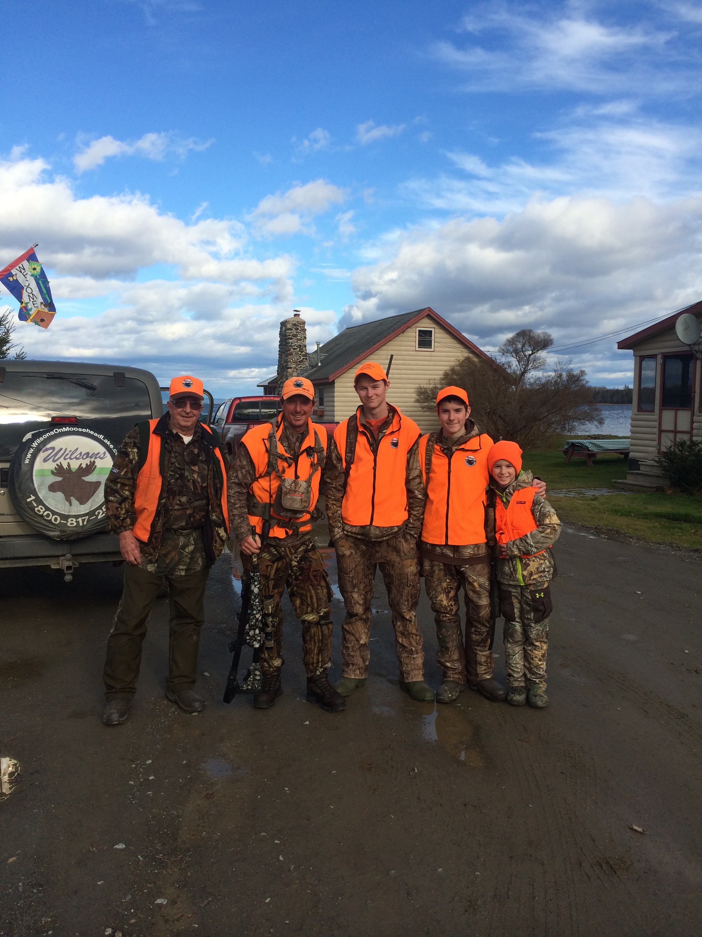 The whole clan ready for a day's hunt!