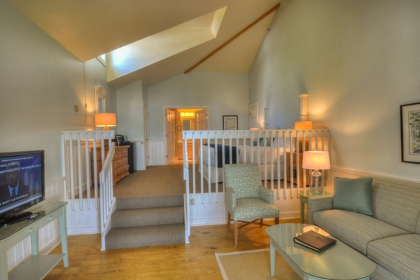 Seabreeze Oceanfront Modern Lodge at Spruce Point Inn Resort, Maine