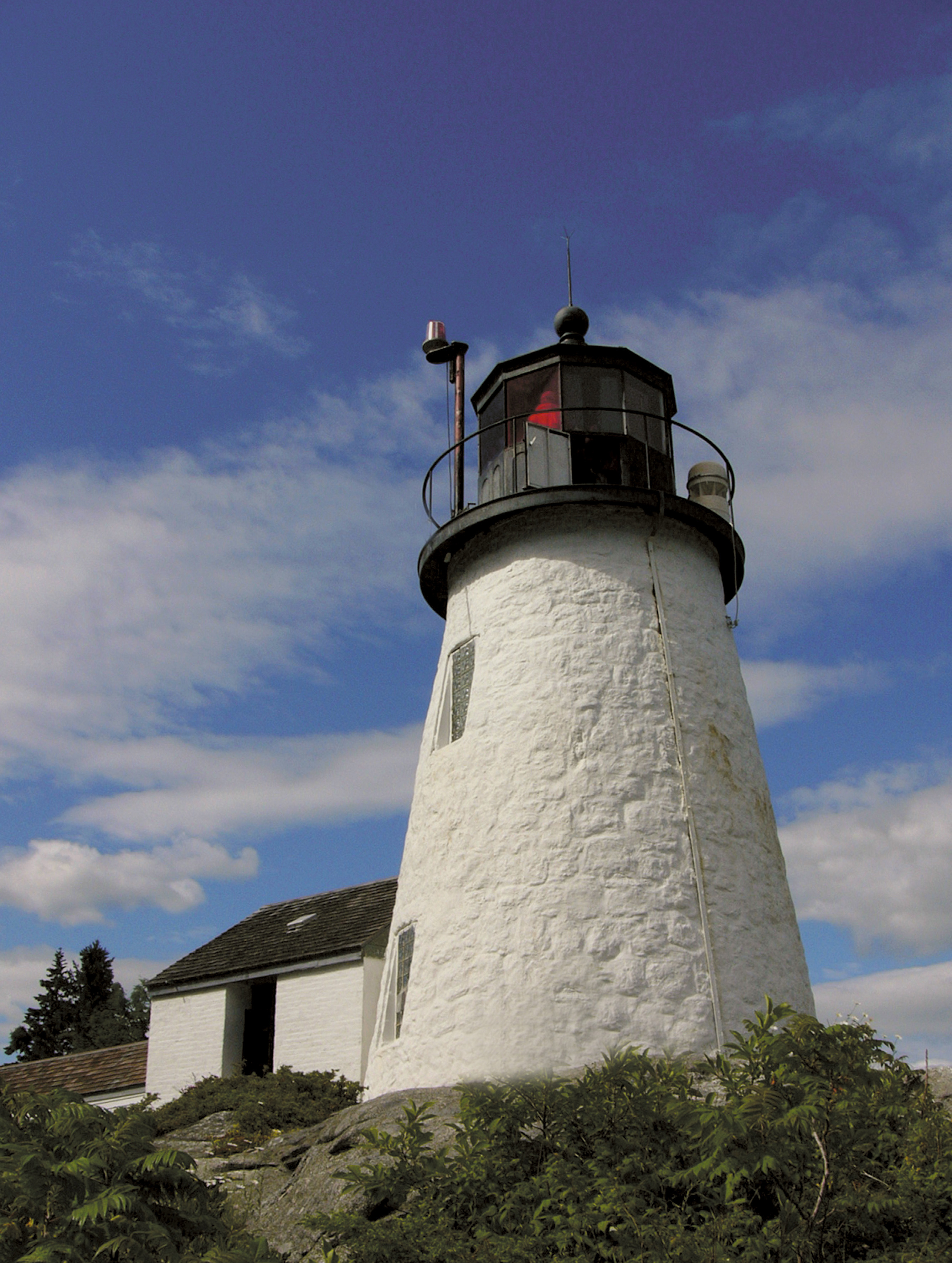 Lighthouse Legends, Lore & Haunts