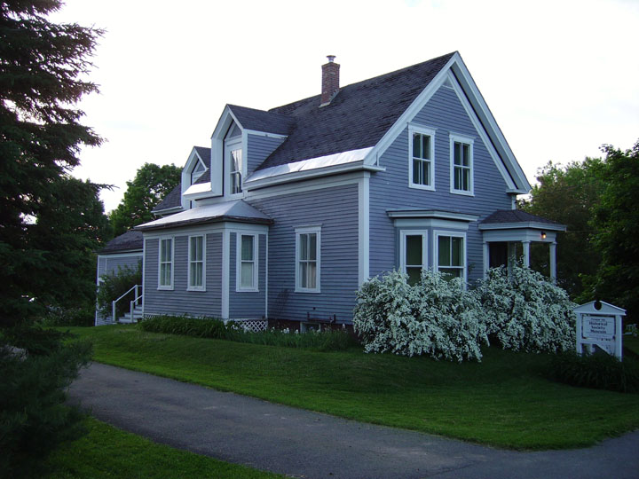 Guided Tour of the 1875 Vera Estey House Museum