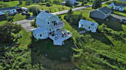 Lubec Bay Cottage Disconnect From The Everyday With A Two Nation