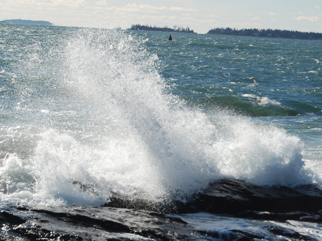Are you a photo buff or do you just enjoy seeing and hearing the waves crash over the rocks? Walking, hiking, driving, boating, kayaking.... so many ways to enjoy our beautiful area!